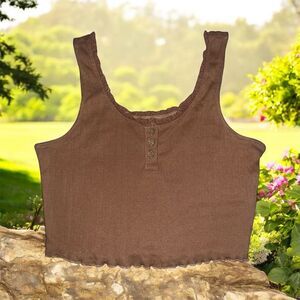 SO Juniors' Brown Sleeveless Button-Up Tank M